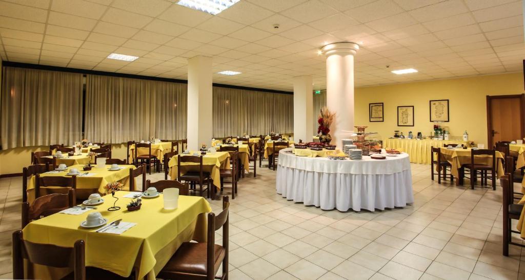Hotel Quadrifoglio Cagliari Exterior photo